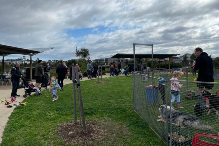 dandenong-myuna-farm-m